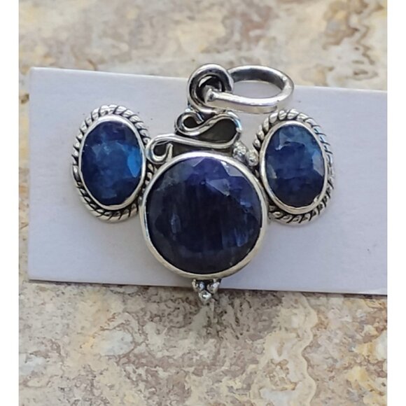 Sterling Silver Faceted Blue Sapphire Stud Earrings & Pendant Set Dainty Elegant - Picture 1 of 8